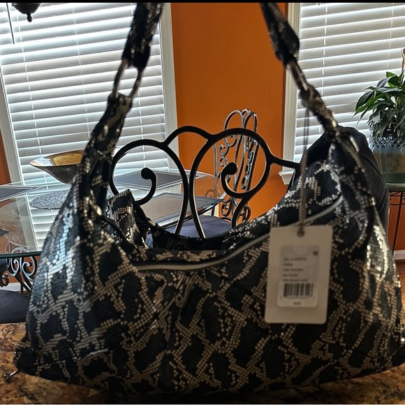 Hobo❤️Women's Paulette Pixel Snake Print Shoulder Bag Multi~NWT - Picture 2 of 6